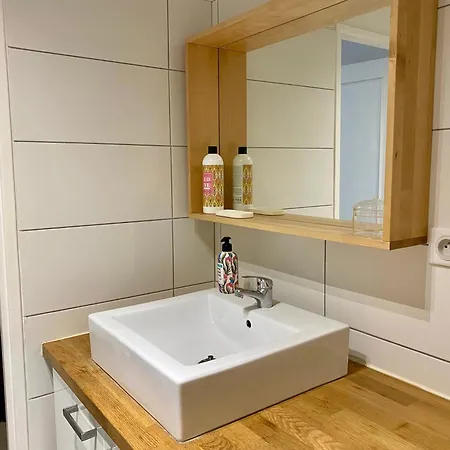 Apartment Studio Cosy, Calme Et Lumineux A 500m Des Plages