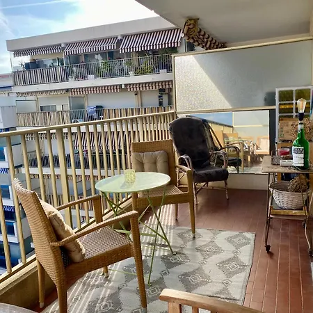 Apartment Studio Cosy, Calme Et Lumineux A 500m Des Plages