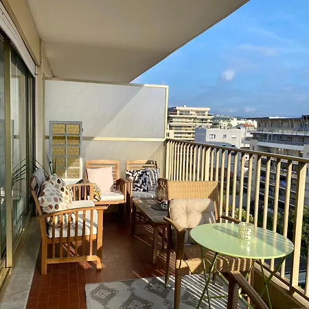Studio Cosy, Calme Et Lumineux A 500m Des Plages * Antibes